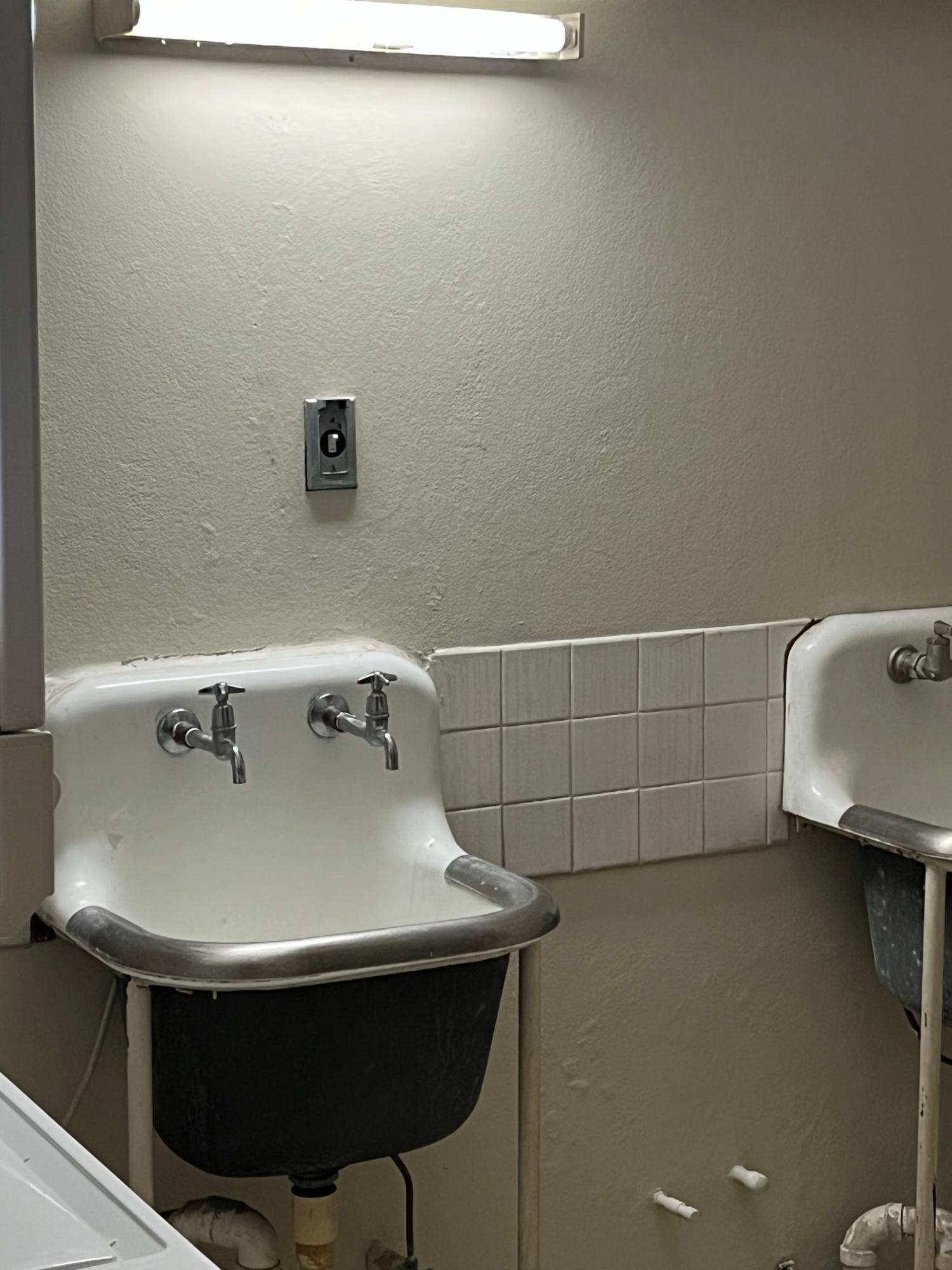 Seventeenth image of Apt C-1a Bridgemount Heights, King in Kingston 8, St. Andrew, Jamaica - property is For Rent