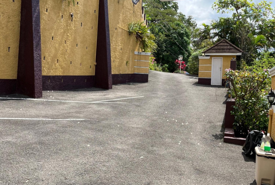 Twentieth image of Apt C-1a Bridgemount Heights, King in Kingston 8, St. Andrew, Jamaica - property is For Rent