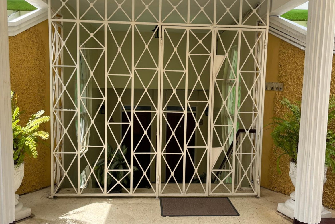 Fourth image of Apt C-1a Bridgemount Heights, King in Kingston 8, St. Andrew, Jamaica - property is For Rent