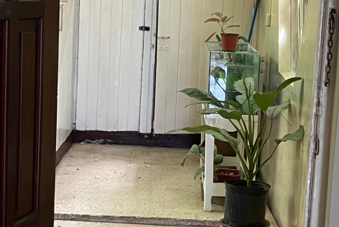 Sixth image of Apt C-1a Bridgemount Heights, King in Kingston 8, St. Andrew, Jamaica - property is For Rent