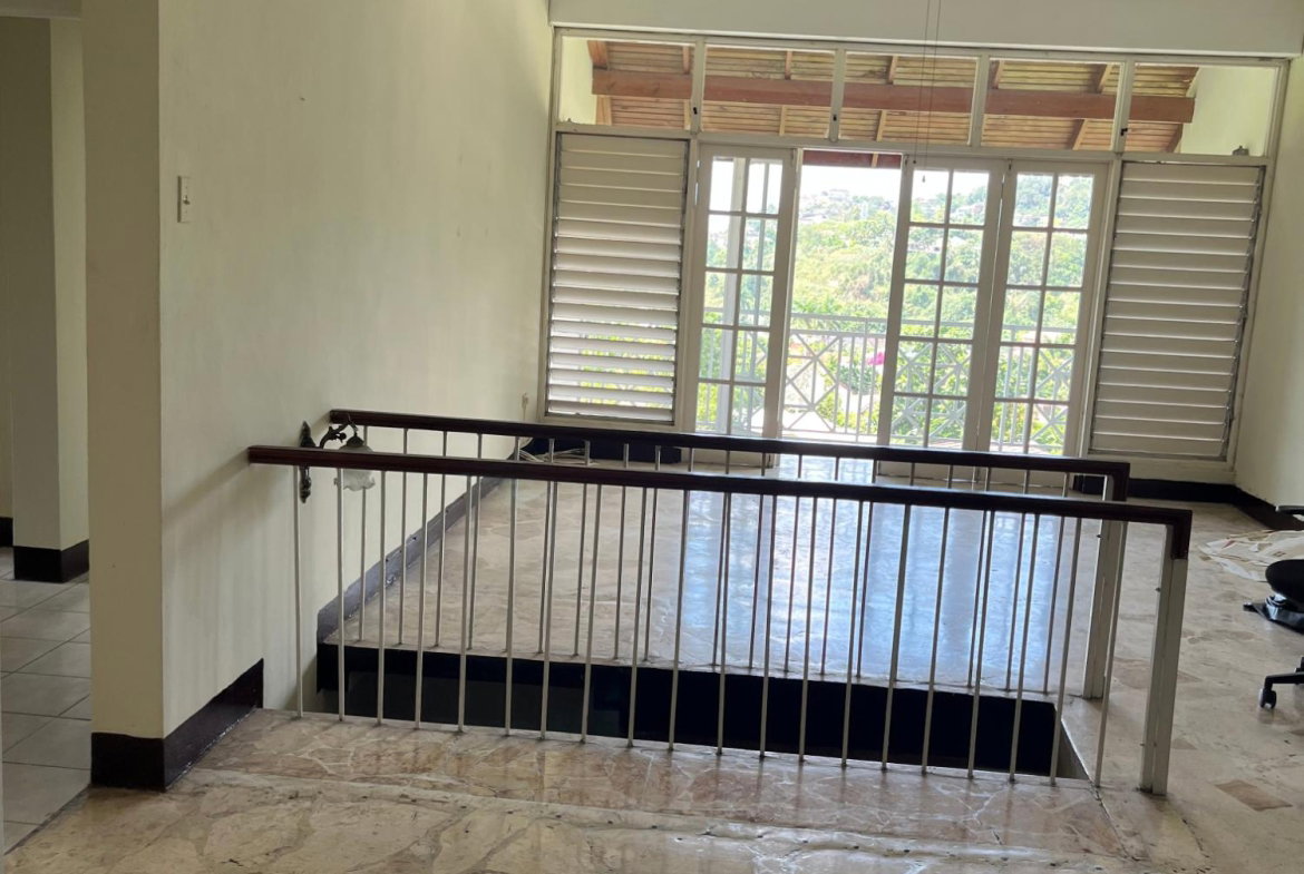 Seventh image of Apt C-1a Bridgemount Heights, King in Kingston 8, St. Andrew, Jamaica - property is For Rent