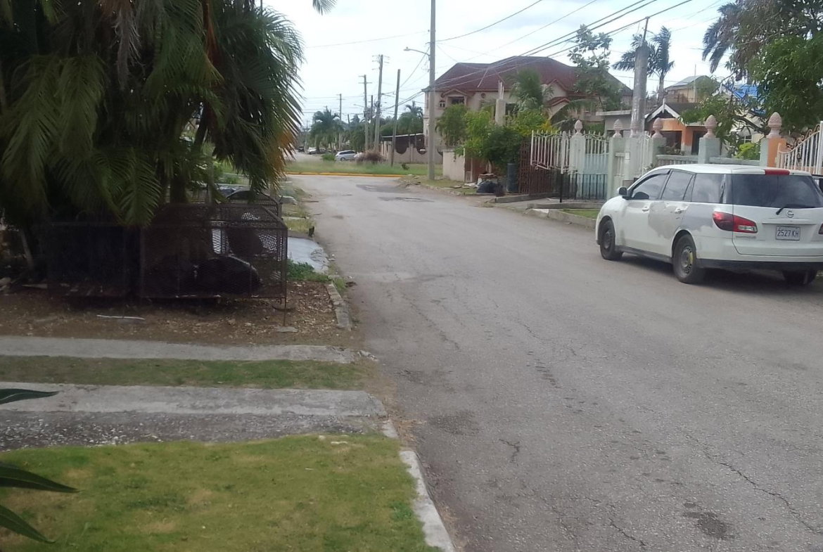 Fifth image of 1595 Ocean Boulevard, Bogue vi in Montego Bay, St. James, Jamaica - property is For Rent