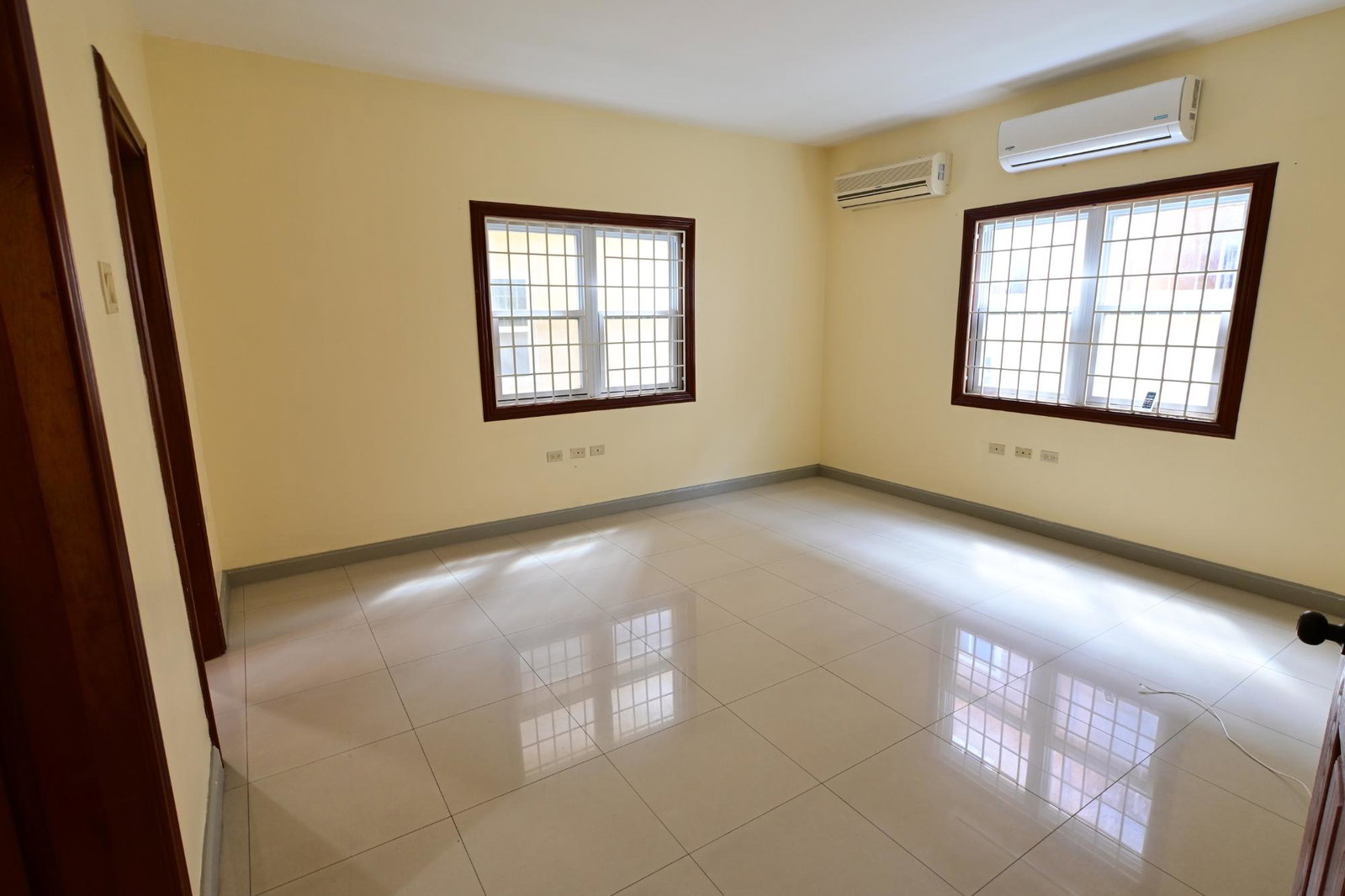 Fifth image of 6-61 Paddington Terrace in Kingston 6, St. Andrew, Jamaica - property is For Rent