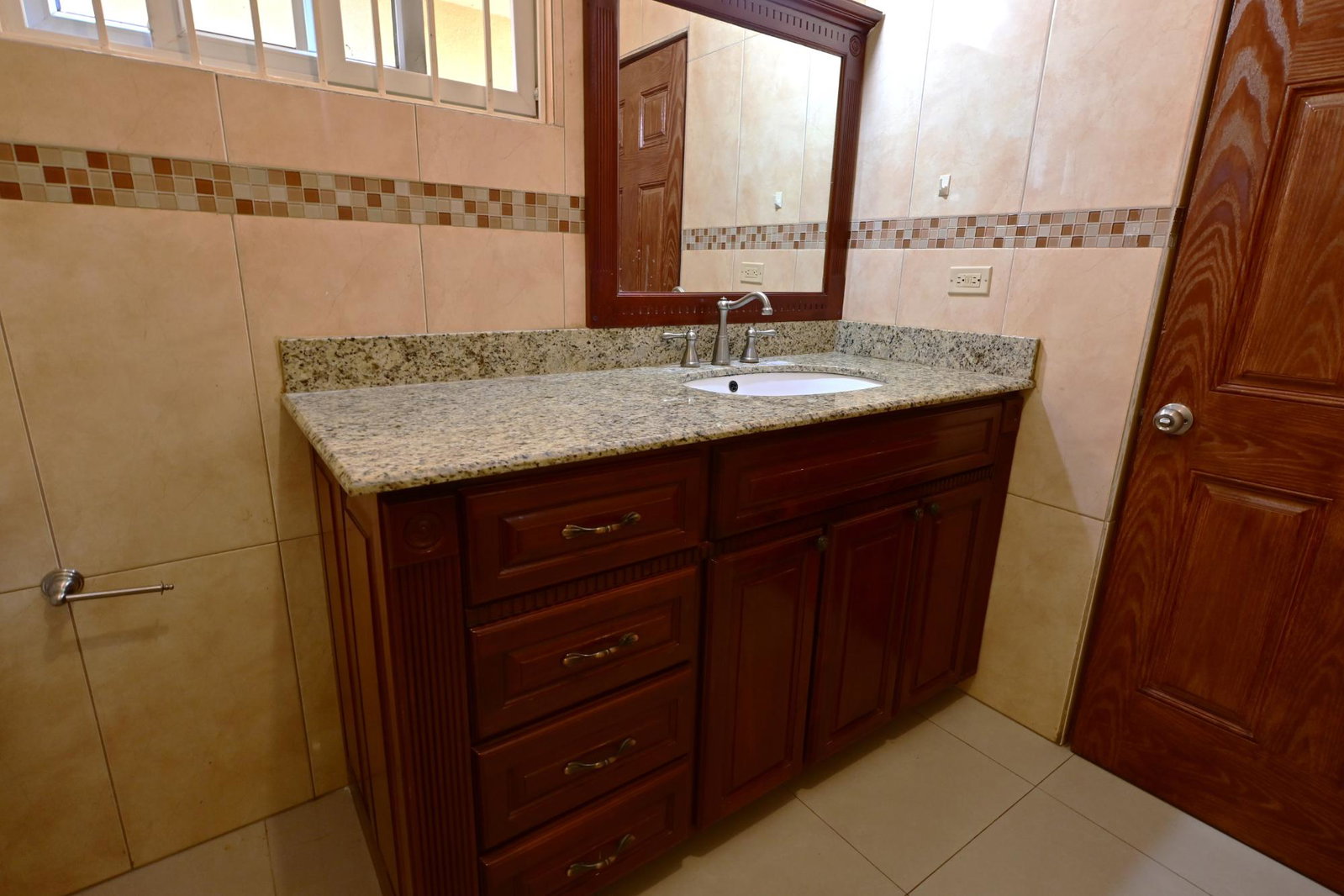 Seventh image of 6-61 Paddington Terrace in Kingston 6, St. Andrew, Jamaica - property is For Rent