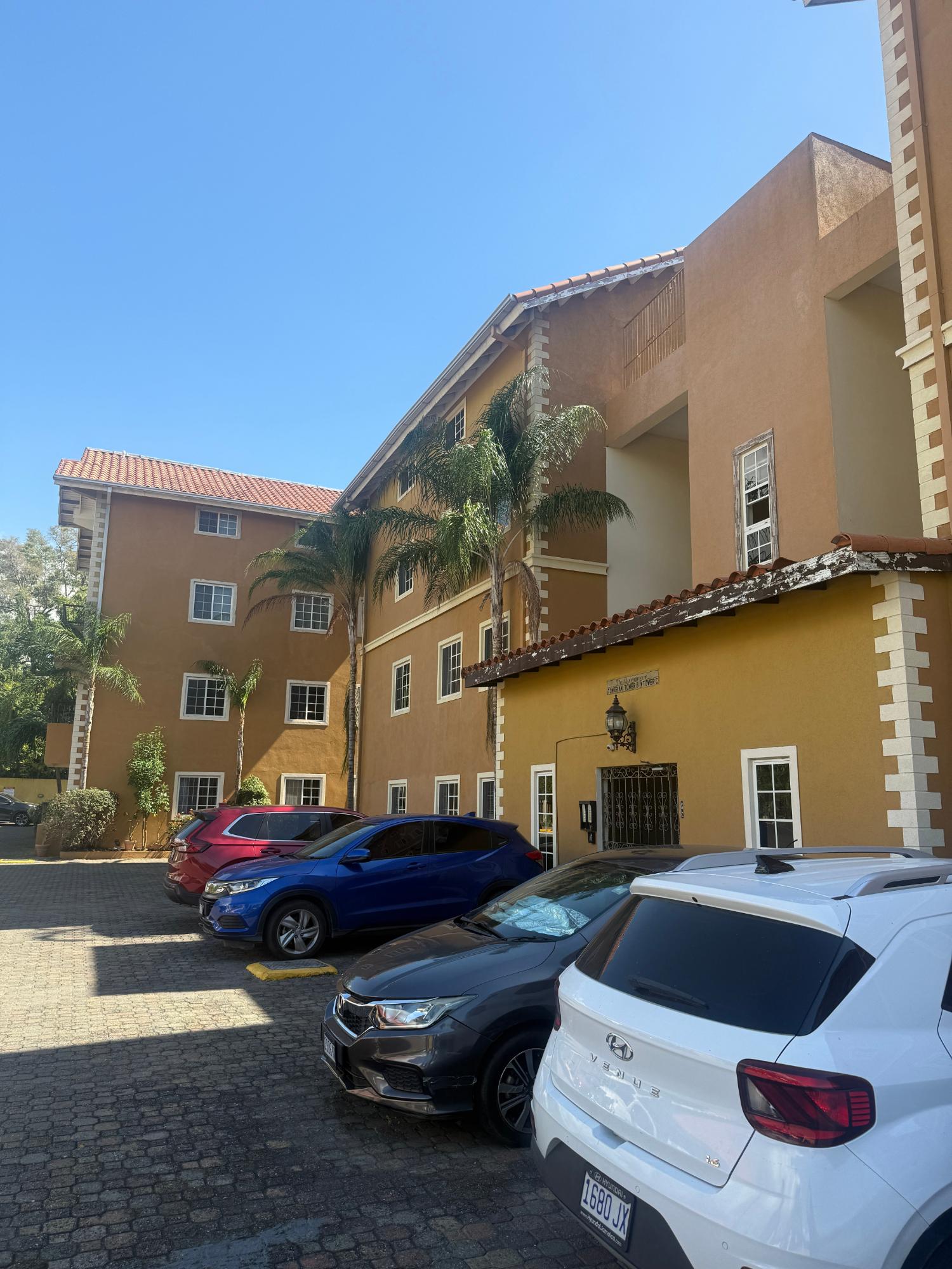 Second image of 11a East Ave in Constant Spring P.O., St. Andrew, Jamaica - property is For Rent