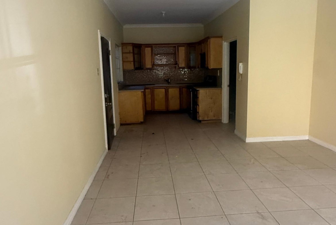 Sixth image of 11a East Ave in Constant Spring P.O., St. Andrew, Jamaica - property is For Rent