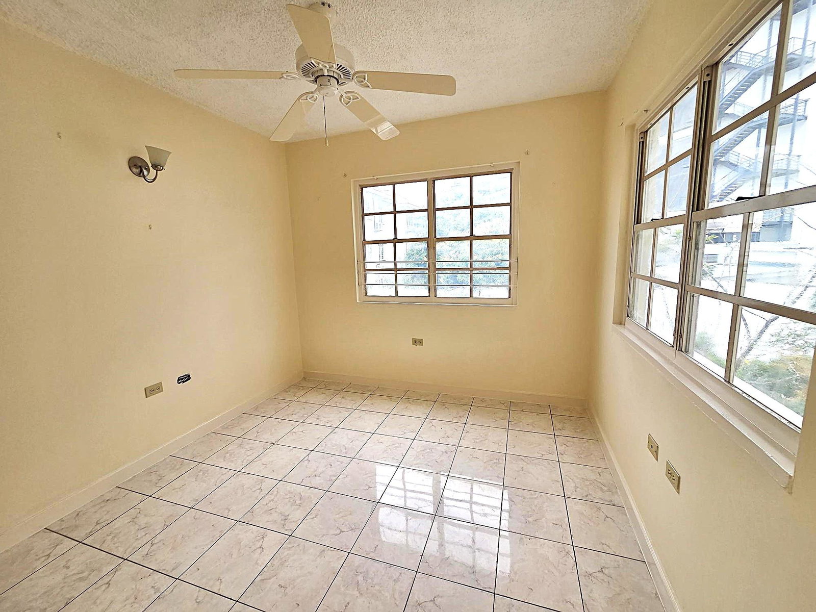 Thirteenth image of 221-2 Worthington Terrace in Kingston 10, St. Andrew, Jamaica - property is For Rent