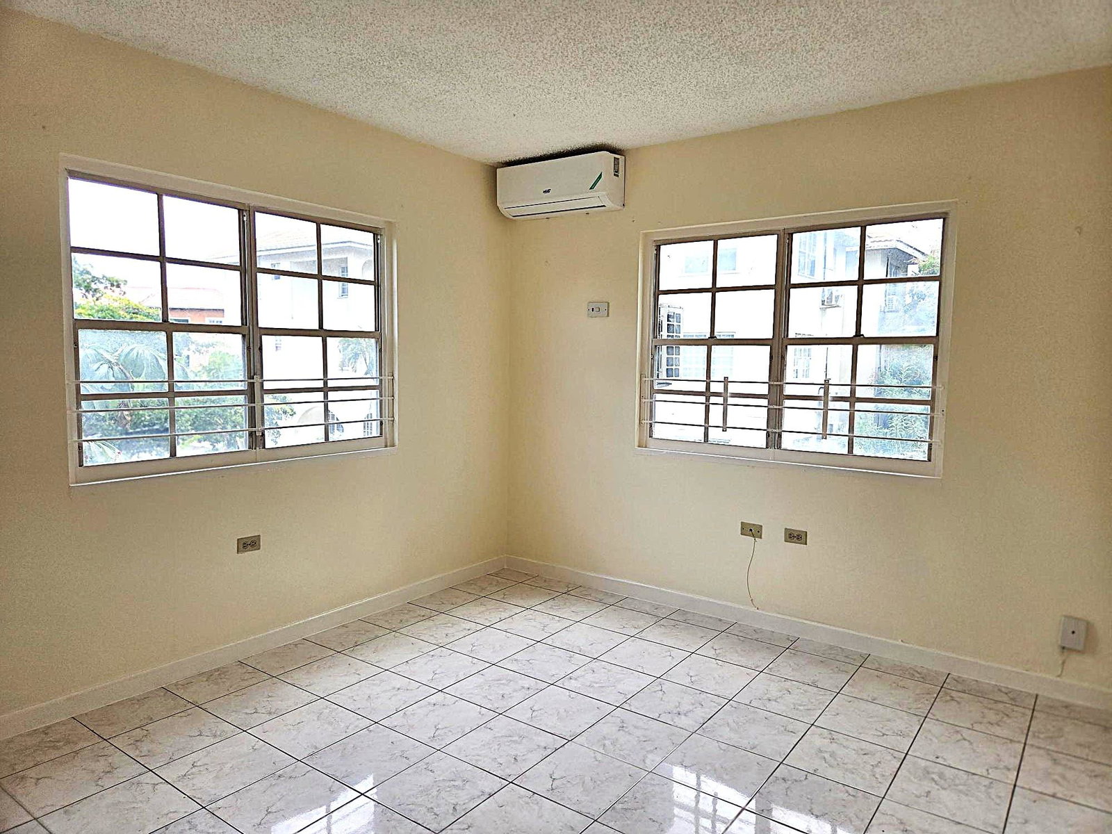 Sixteenth image of 221-2 Worthington Terrace in Kingston 10, St. Andrew, Jamaica - property is For Rent