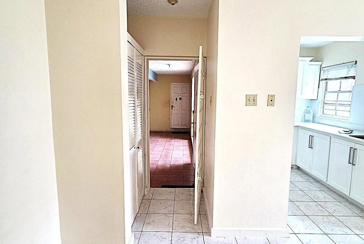 Seventeenth image of 221-2 Worthington Terrace in Kingston 10, St. Andrew, Jamaica - property is For Rent