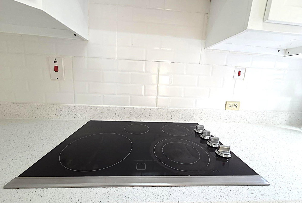 Seventh image of 221-2 Worthington Terrace in Kingston 10, St. Andrew, Jamaica - property is For Rent