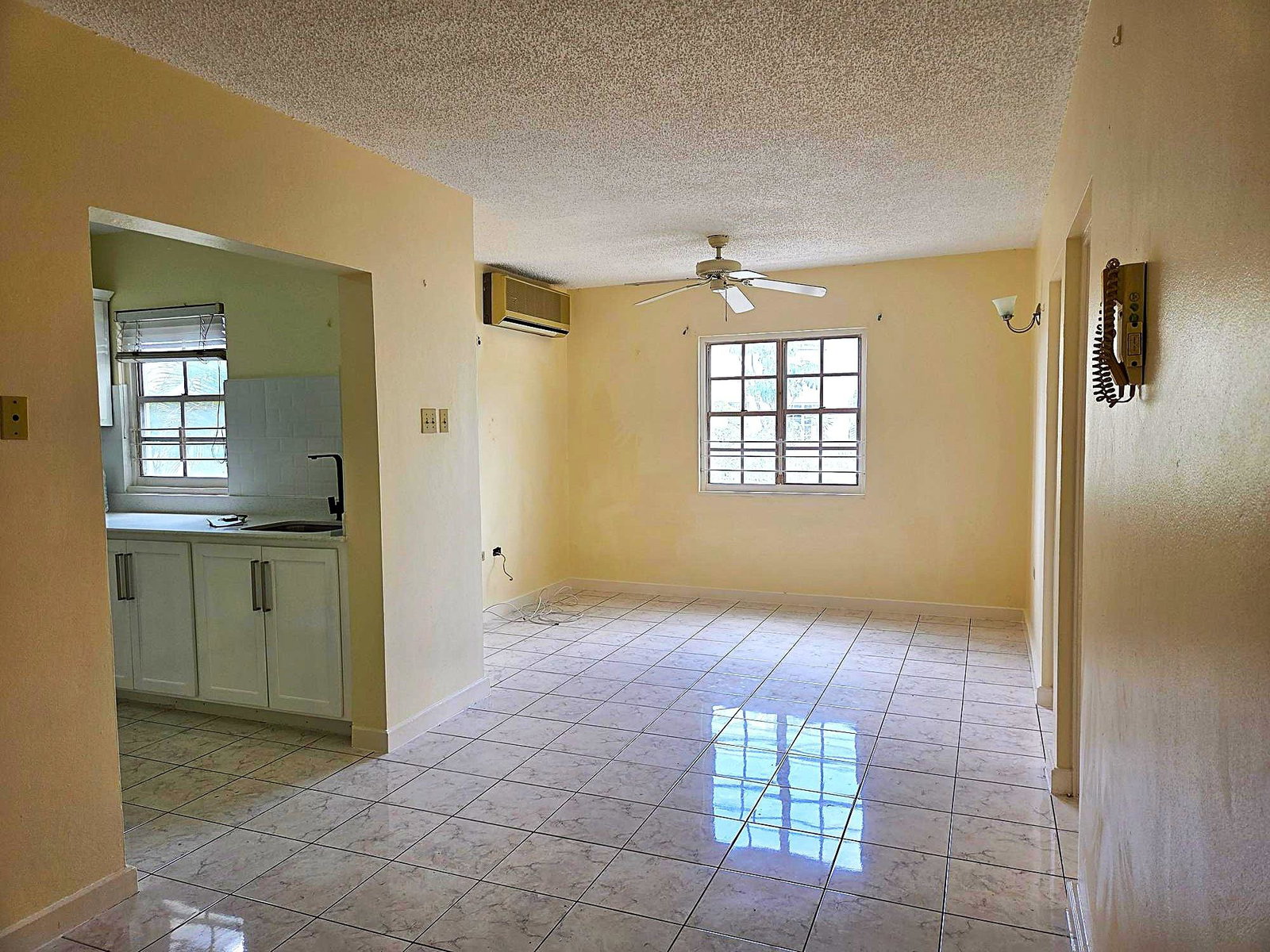 Ninth image of 221-2 Worthington Terrace in Kingston 10, St. Andrew, Jamaica - property is For Rent