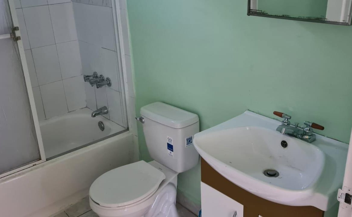 Seventh image of 2-2 Laura Crescent in Spanish Town, St. Catherine, Jamaica - property is For Rent