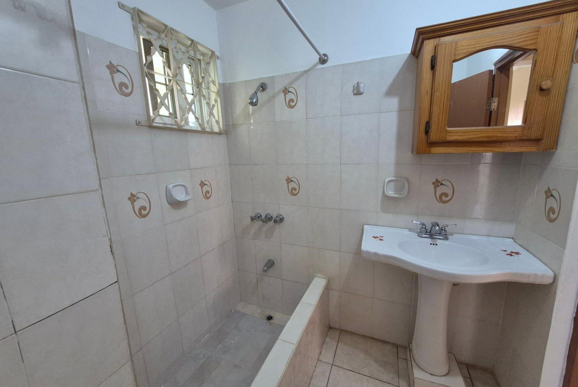 Eighth image of 9 Magenta Close, Angels Gro in Angels, St. Catherine, Jamaica - property is For Rent