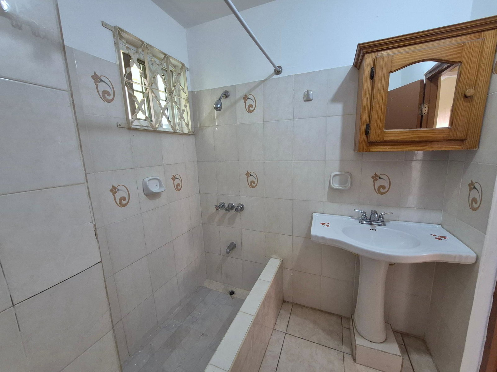 Eighth image of 9 Magenta Close, Angels Gro in Angels, St. Catherine, Jamaica - property is For Rent