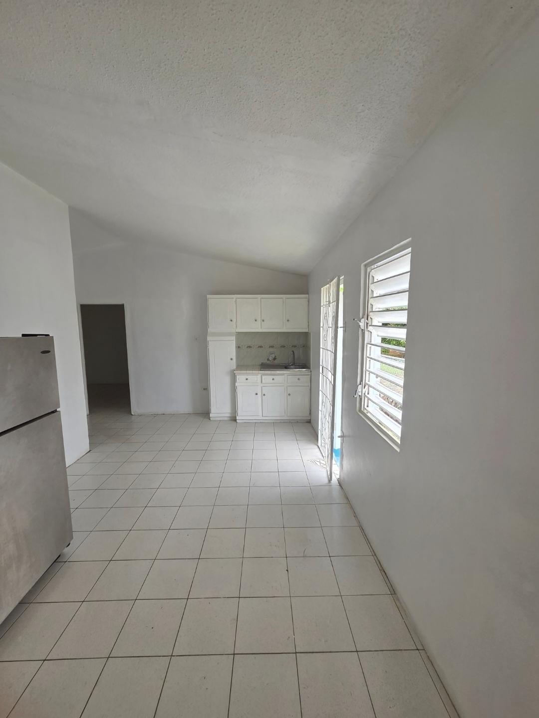 Fourth image of 290- Andes dr Claremont Height in Old Harbour, St. Catherine, Jamaica - property is For Rent