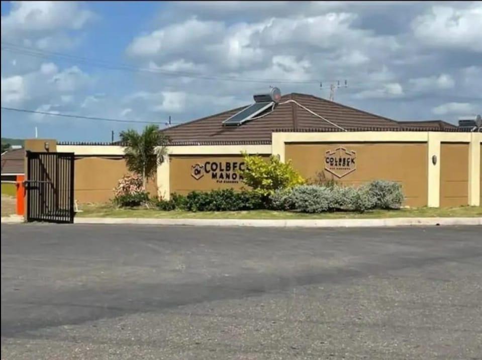 Twelfth image of 338- Colbeck Manor in Colbeck, St. Catherine, Jamaica - property is For Rent