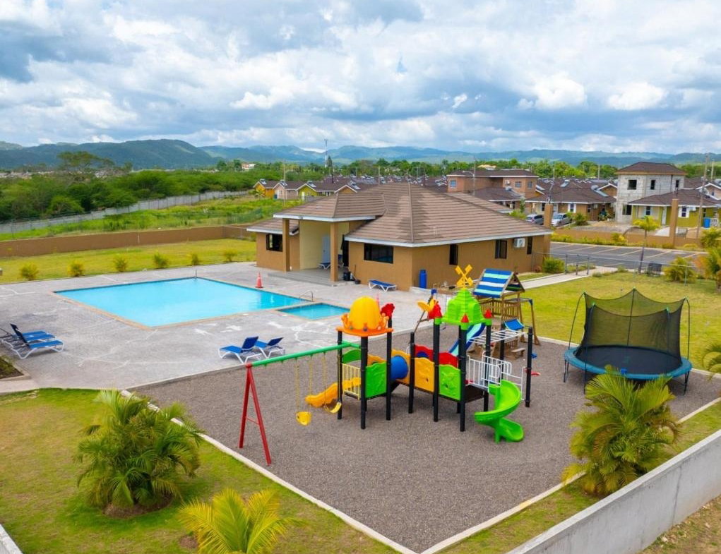 Sixteenth image of 338- Colbeck Manor in Colbeck, St. Catherine, Jamaica - property is For Rent