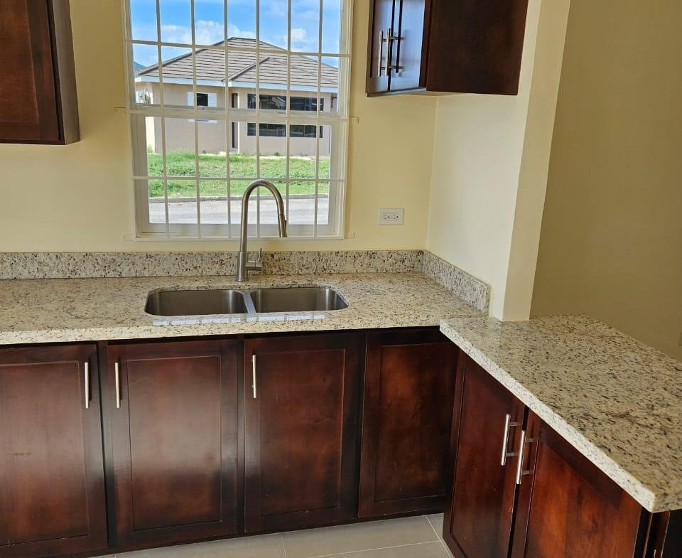 Fifth image of 338- Colbeck Manor in Colbeck, St. Catherine, Jamaica - property is For Rent
