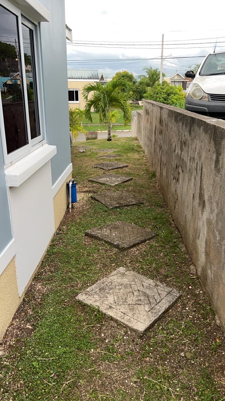 Sixteenth image of 209 Mahagony Crescent in Irwin, St. James, Jamaica - property is For Rent