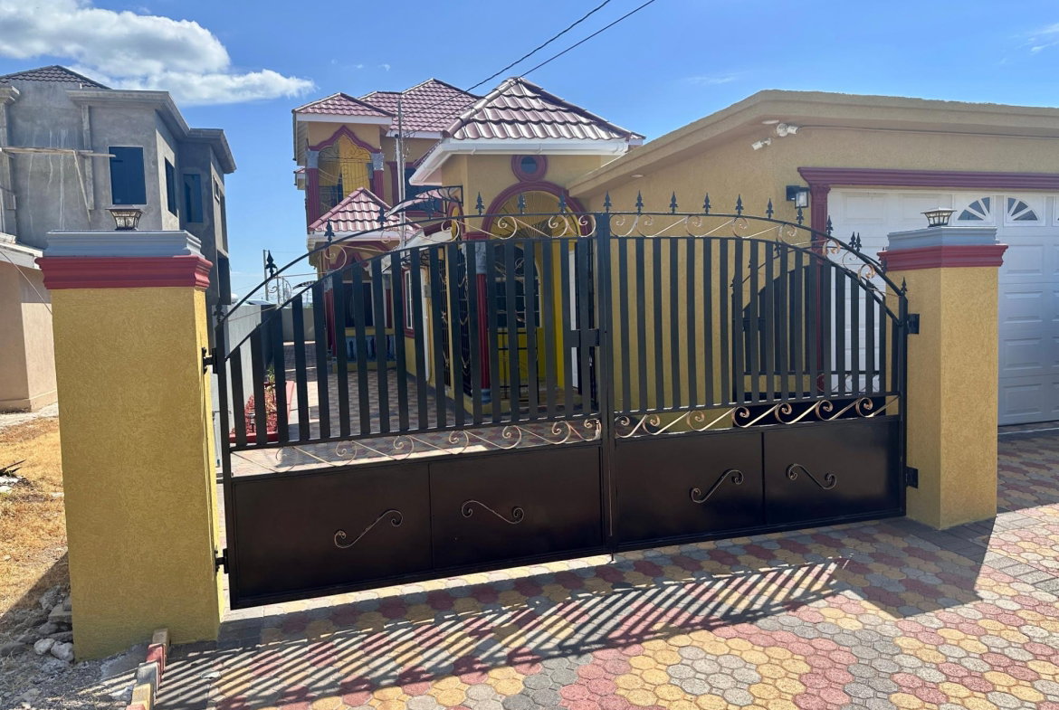 Second image of 3 South Boulevard in Old Harbour, St. Catherine, Jamaica - property is For Rent