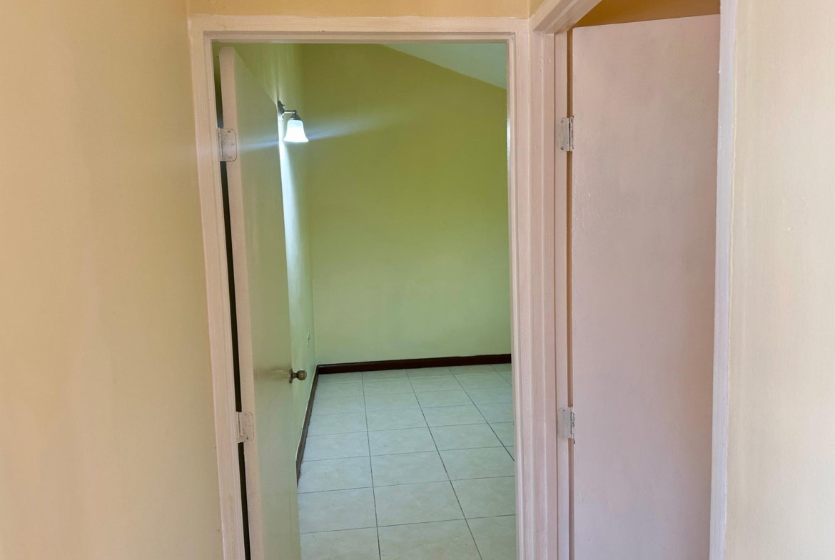 Eighteenth image of 3 South Boulevard in Old Harbour, St. Catherine, Jamaica - property is For Rent