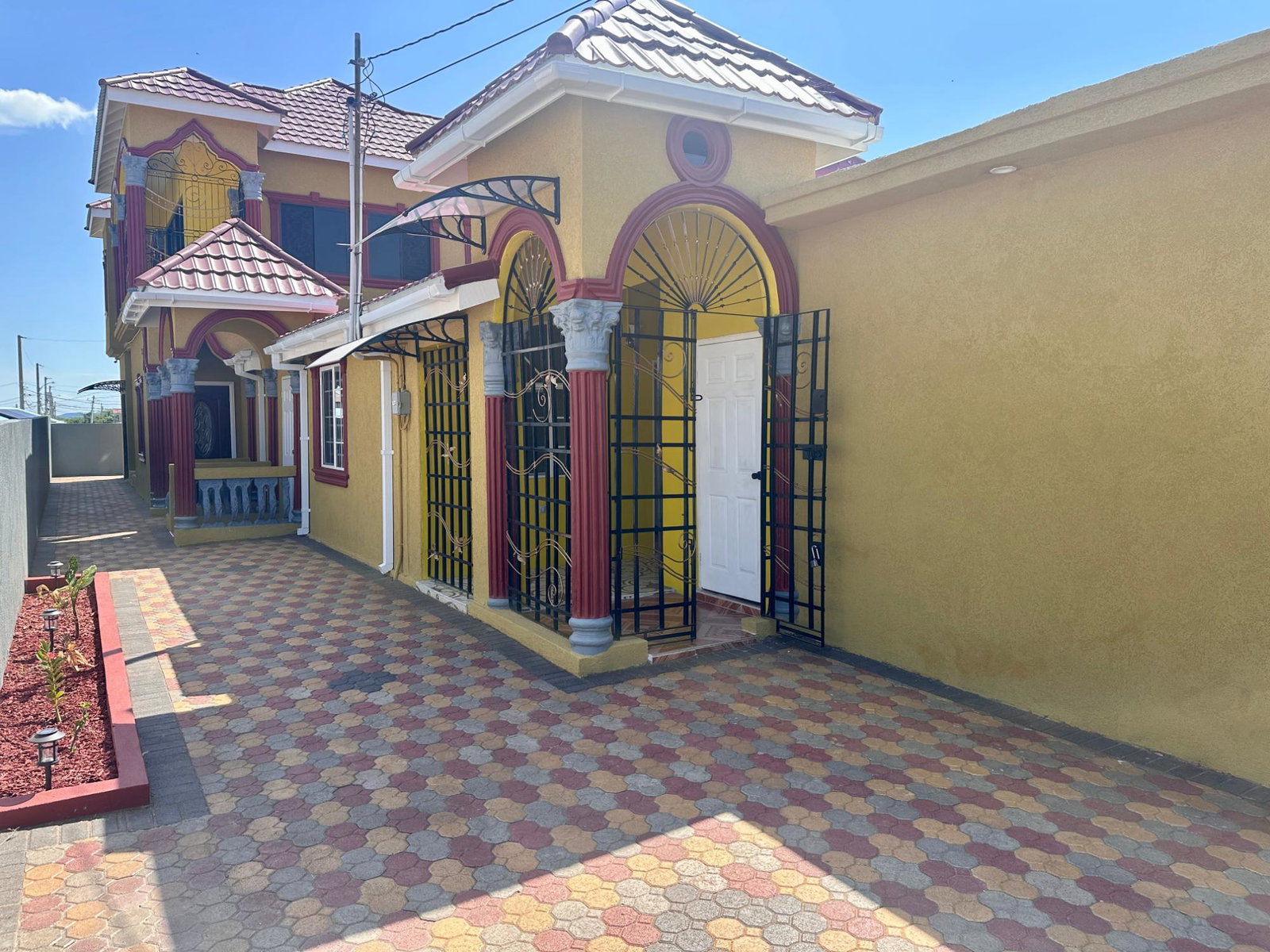 Third image of 3 South Boulevard in Old Harbour, St. Catherine, Jamaica - property is For Rent