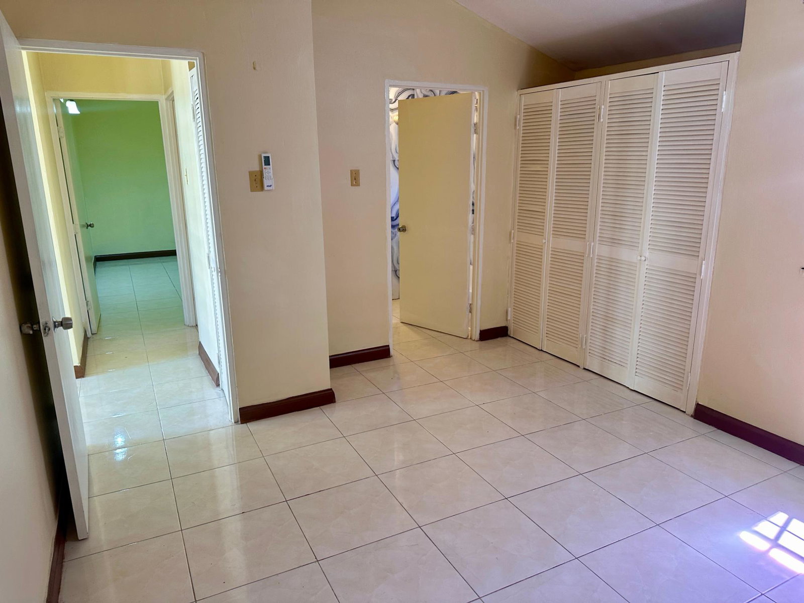 Twenty-Seventh image of 3 South Boulevard in Old Harbour, St. Catherine, Jamaica - property is For Rent