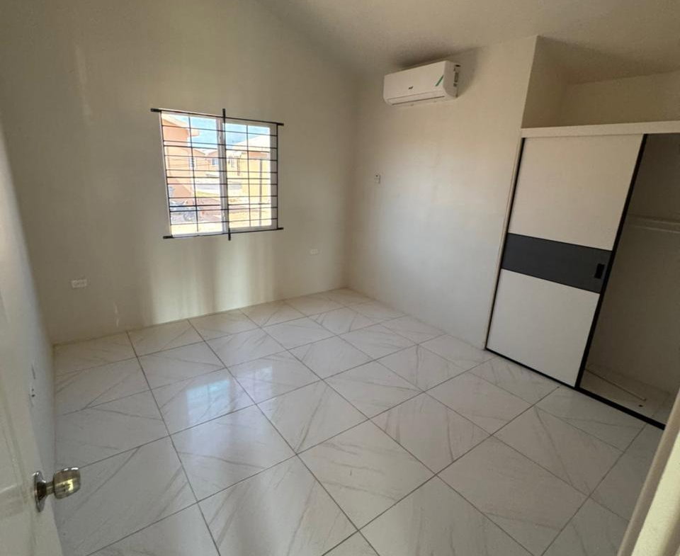 Fourth image of 505-phoenix pa Phoenix Park Village in Greater Portmore, St. Catherine, Jamaica - property is For Rent