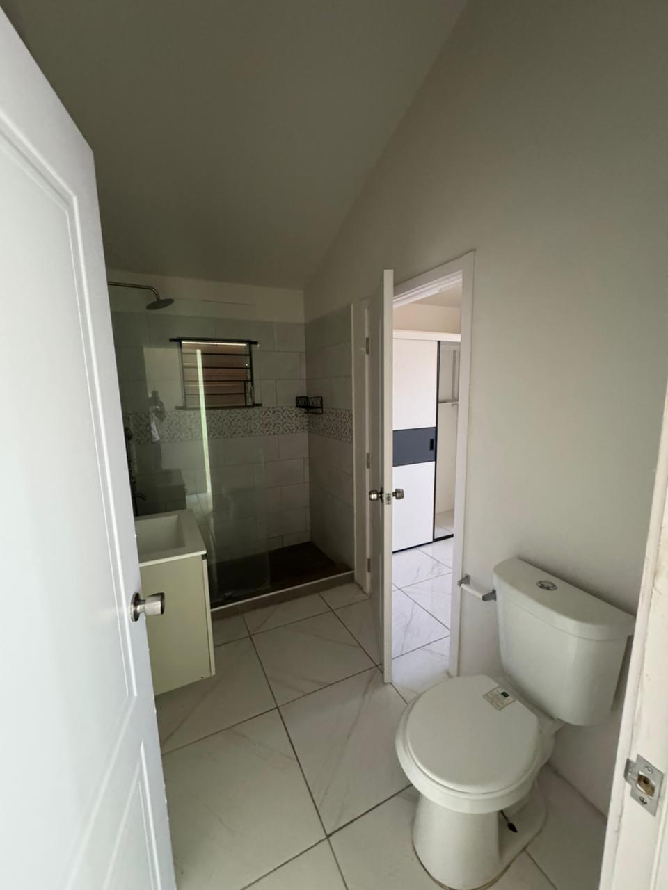 Fifth image of 505-phoenix pa Phoenix Park Village in Greater Portmore, St. Catherine, Jamaica - property is For Rent