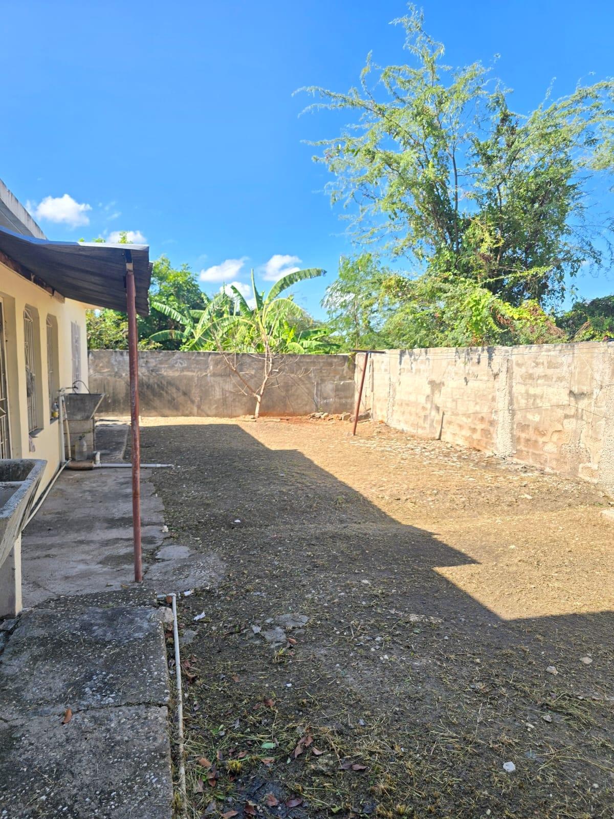 Twelfth image of 816 St. Johns Thruway in Old Road, St. Catherine, Jamaica - property is For Rent