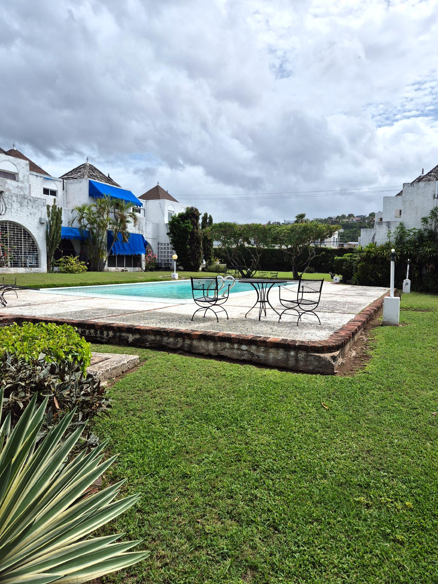 2-Bedroom-Townhouse-for-Rent-in-Seymour-Square-Kingston-6-Jamaica Fifteenth image of 25- 1 Seymour Avenue in Kingston 6, St. Andrew, Jamaica - property is For Rent