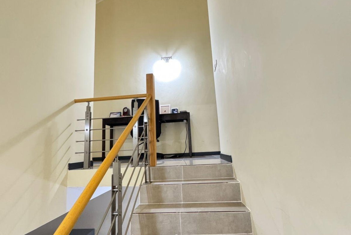 Ninth image of 74 Edmund Ridge Estates (pha in Rose Hall, St. James, Jamaica - property is For Rent