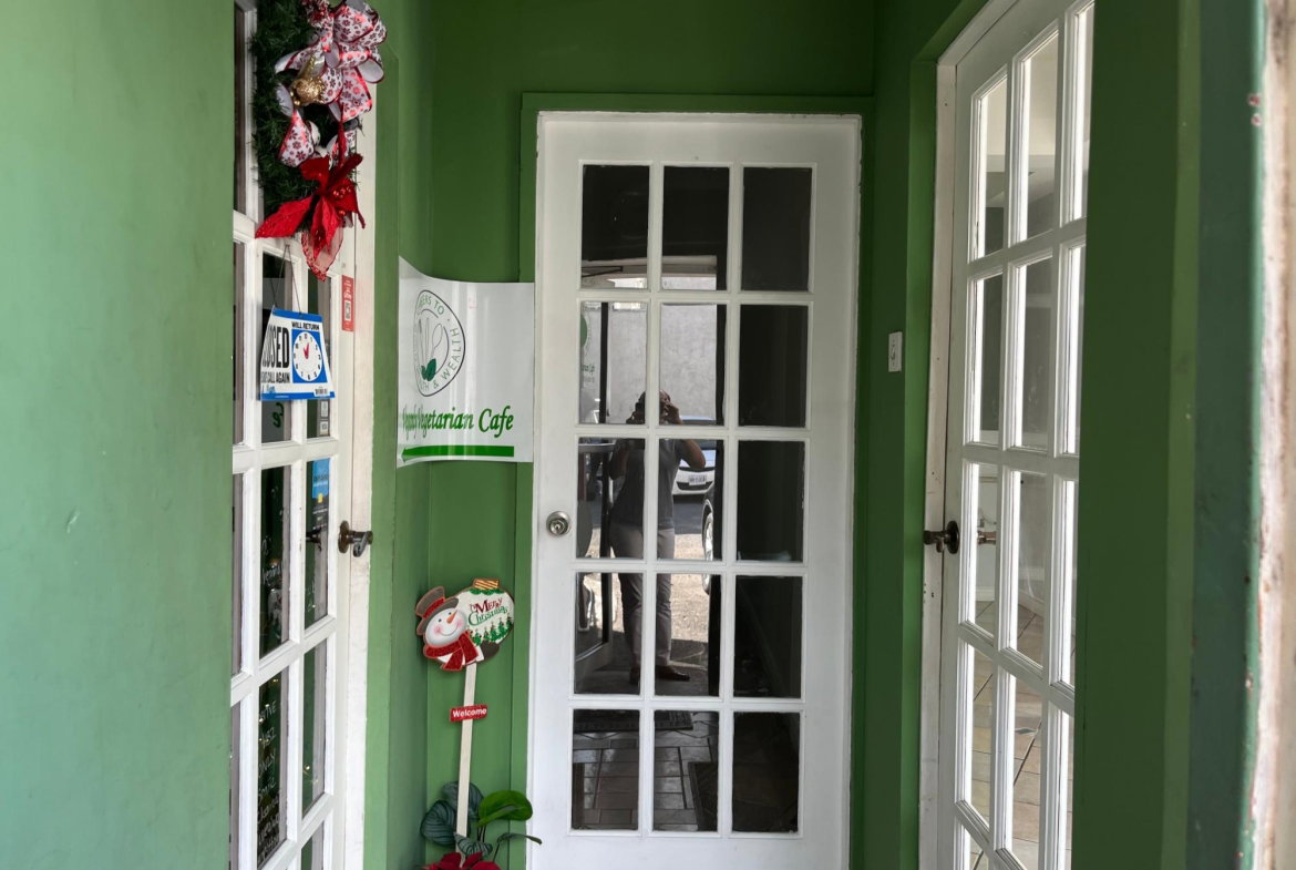 Fifth image of 7a-7 Seymour Ave in Kingston 6, St. Andrew, Jamaica - property is For Rent