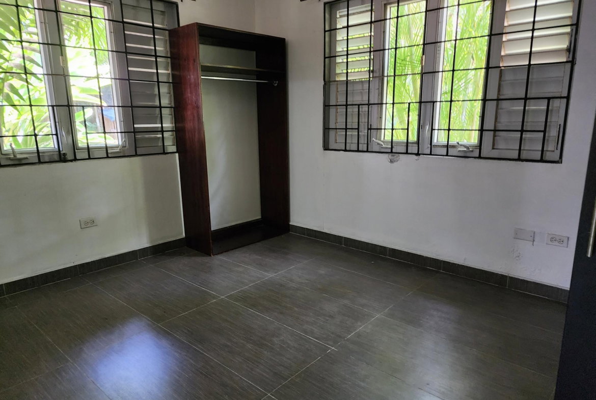 Twelfth image of 7 Earls Court in Kingston 8, St. Andrew, Jamaica - property is For Rent