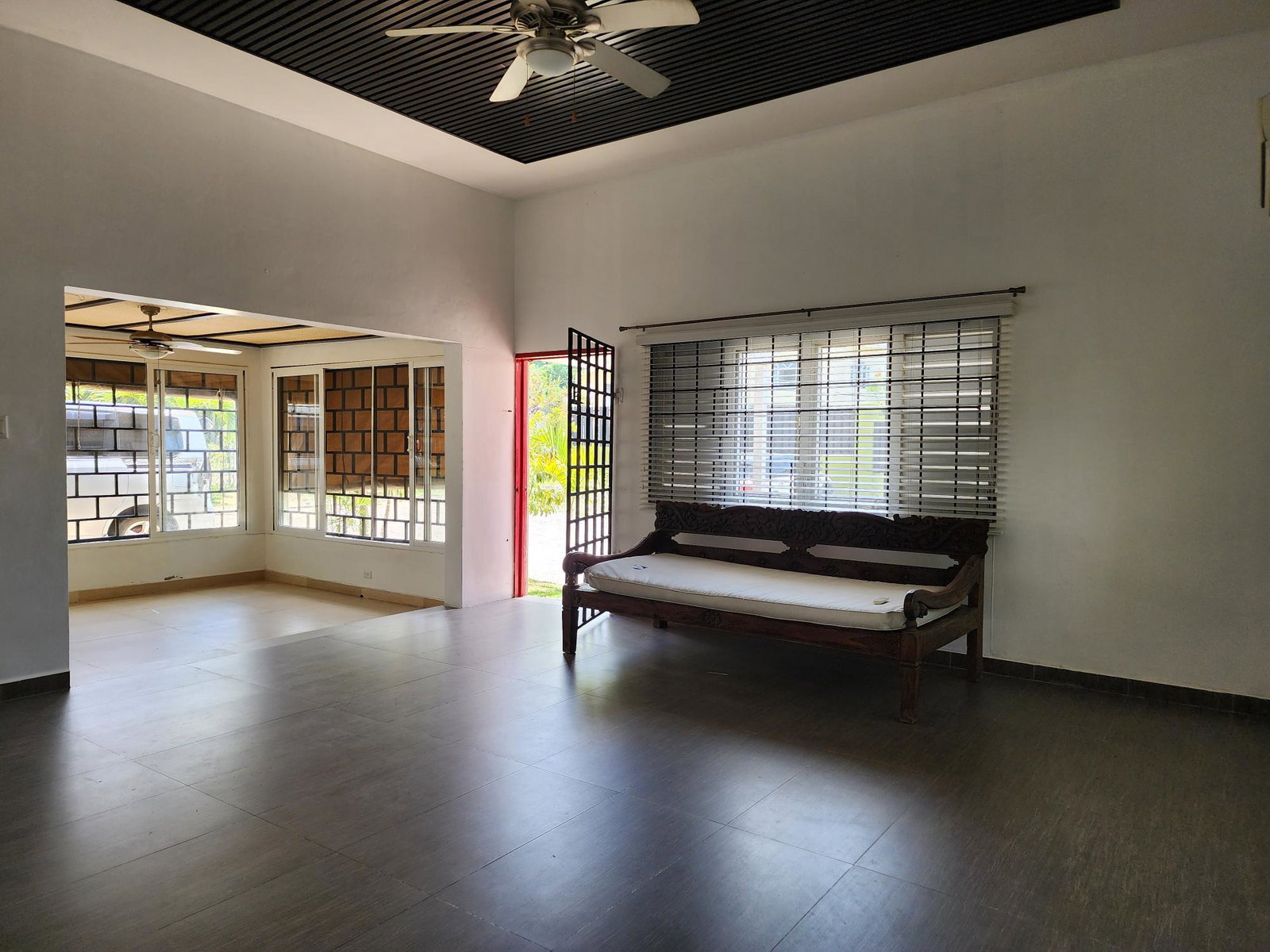 3-Bedroom-Apartment-for-Rent-at-7-Earls-Court-St.-Andrew-Jamaica Fifth image of 7 Earls Court in Kingston 8, St. Andrew, Jamaica - property is For Rent