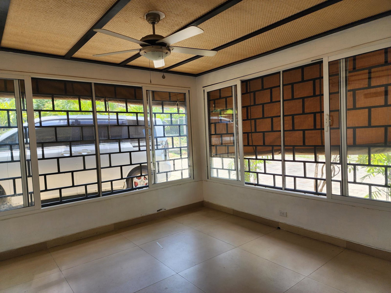 3-Bedroom-Apartment-for-Rent-at-7-Earls-Court-St.-Andrew-Jamaica Eighth image of 7 Earls Court in Kingston 8, St. Andrew, Jamaica - property is For Rent