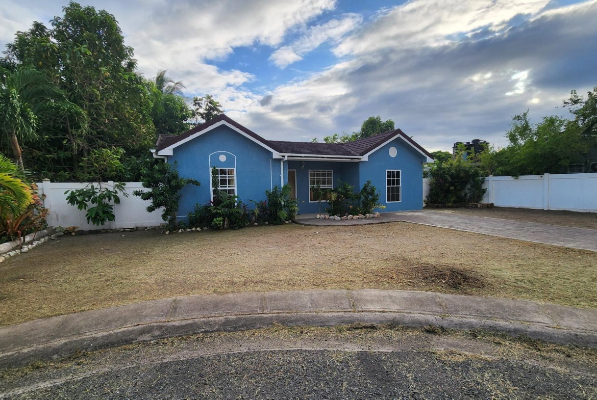 Twenty-Fourth image of Lot 47- el Prado Verde in Hampton Green, St. Catherine, Jamaica - property is For Rent