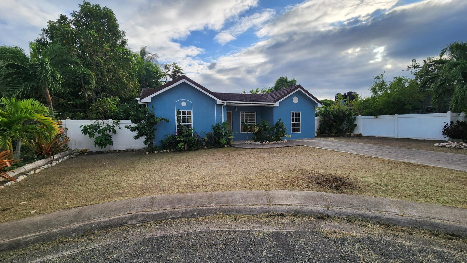 Twenty-Fourth image of Lot 47- el Prado Verde in Hampton Green, St. Catherine, Jamaica - property is For Rent