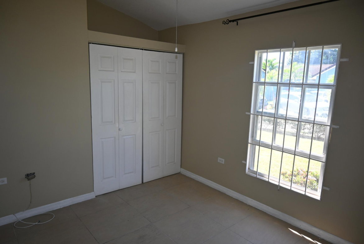 Fifth image of 34 Esperanza Drive el Prado in Spanish Town, St. Catherine, Jamaica - property is For Rent