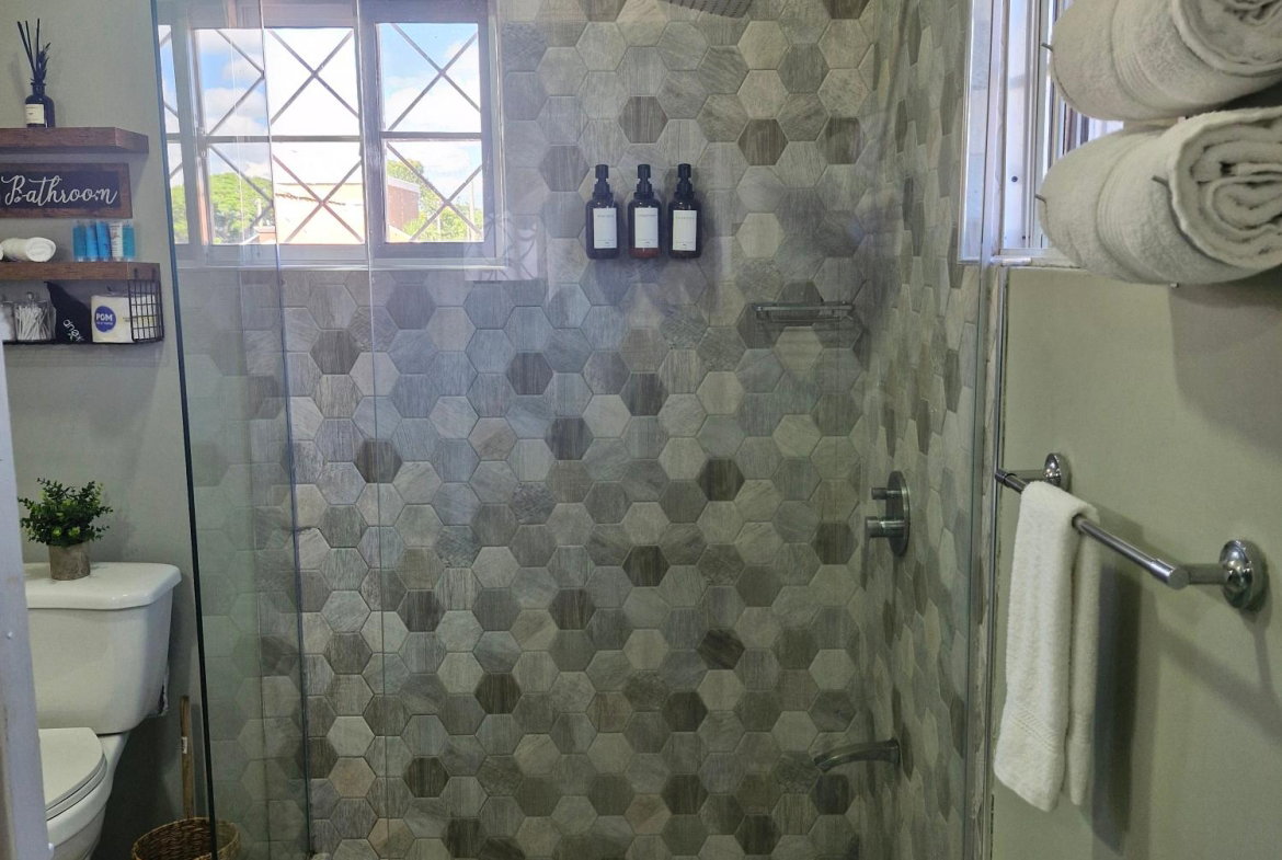 Tenth image of D-67 Kingstown Place, st Vince in Caribbean Estates, St. Catherine, Jamaica - property is For Rent