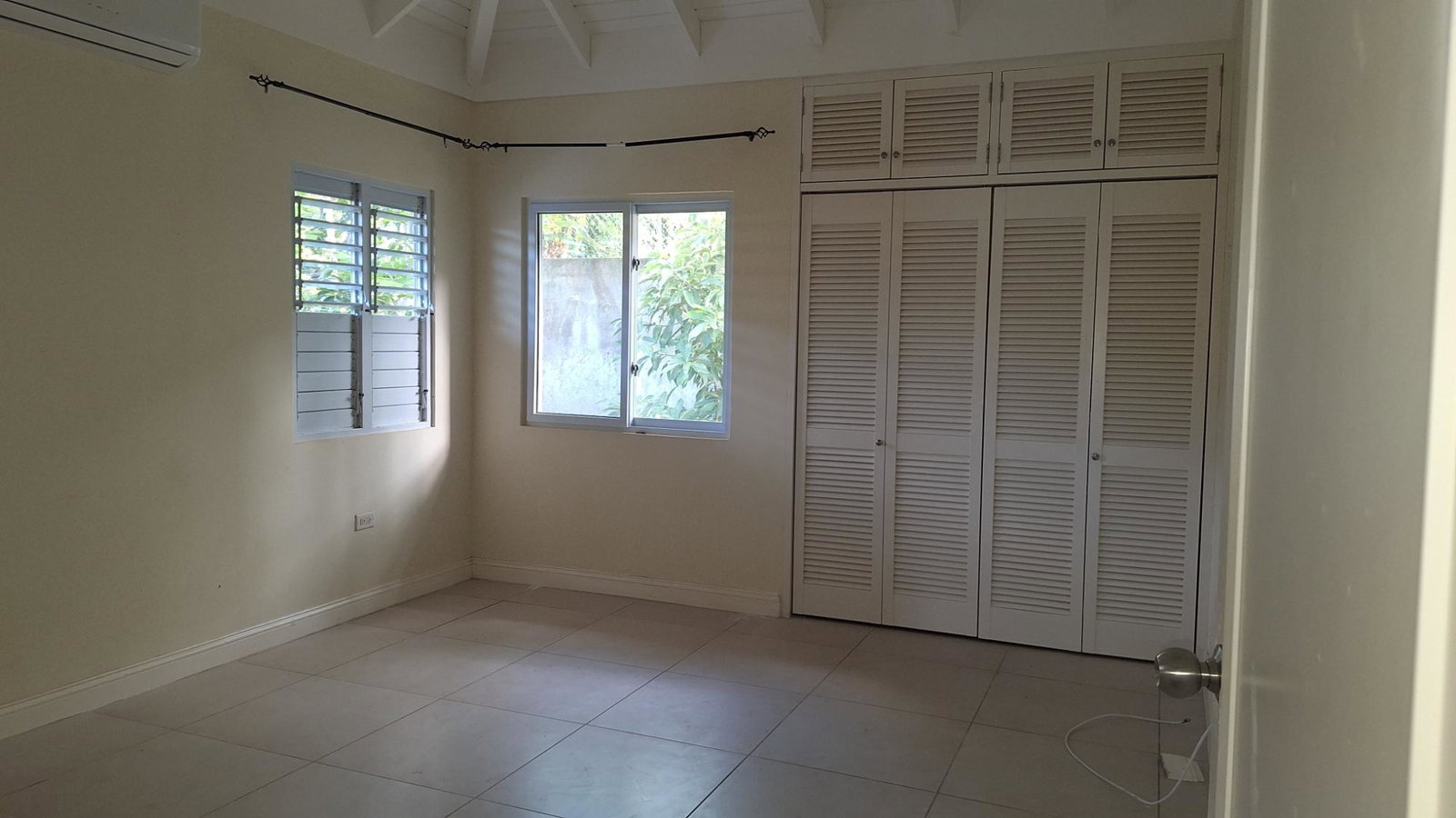 Eleventh image of 562- Helconia Avenue, Coolshad in St. Ann's Bay, St. Ann, Jamaica - property is For Rent