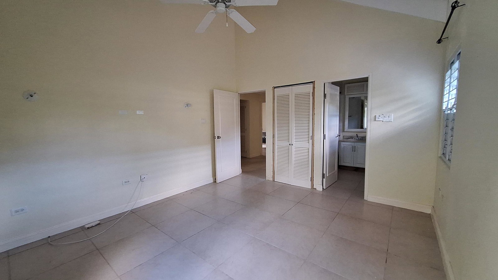 Ninth image of 562- Helconia Avenue, Coolshad in St. Ann's Bay, St. Ann, Jamaica - property is For Rent