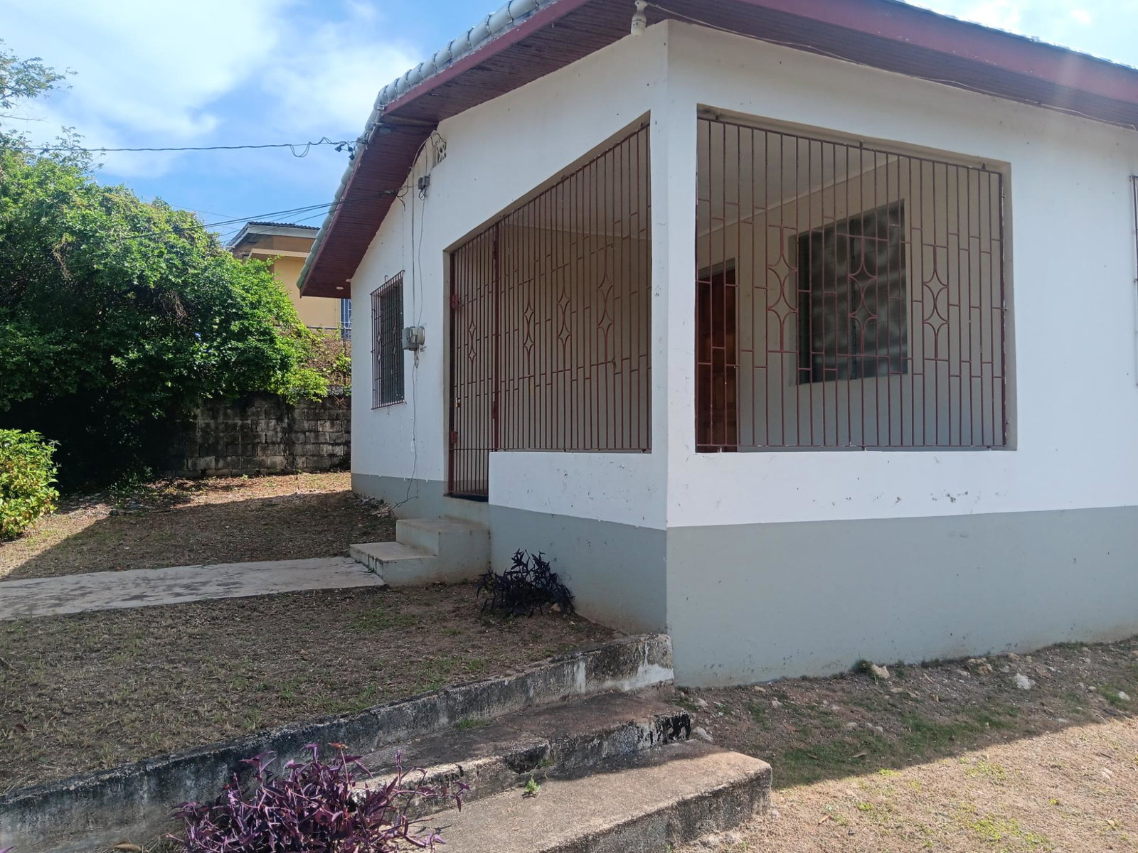 Second image of 2a Palm Avenue in May Pen, Clarendon, Jamaica - property is For Sale