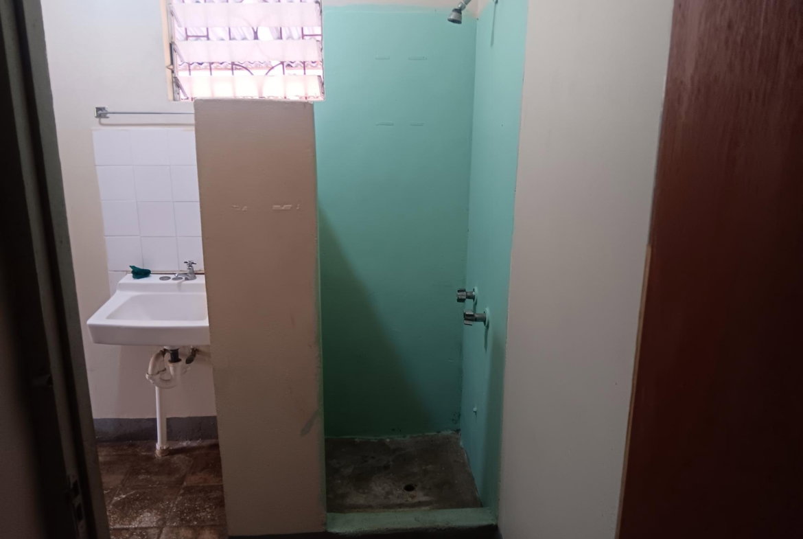 Twelfth image of 2a Palm Avenue in May Pen, Clarendon, Jamaica - property is For Sale