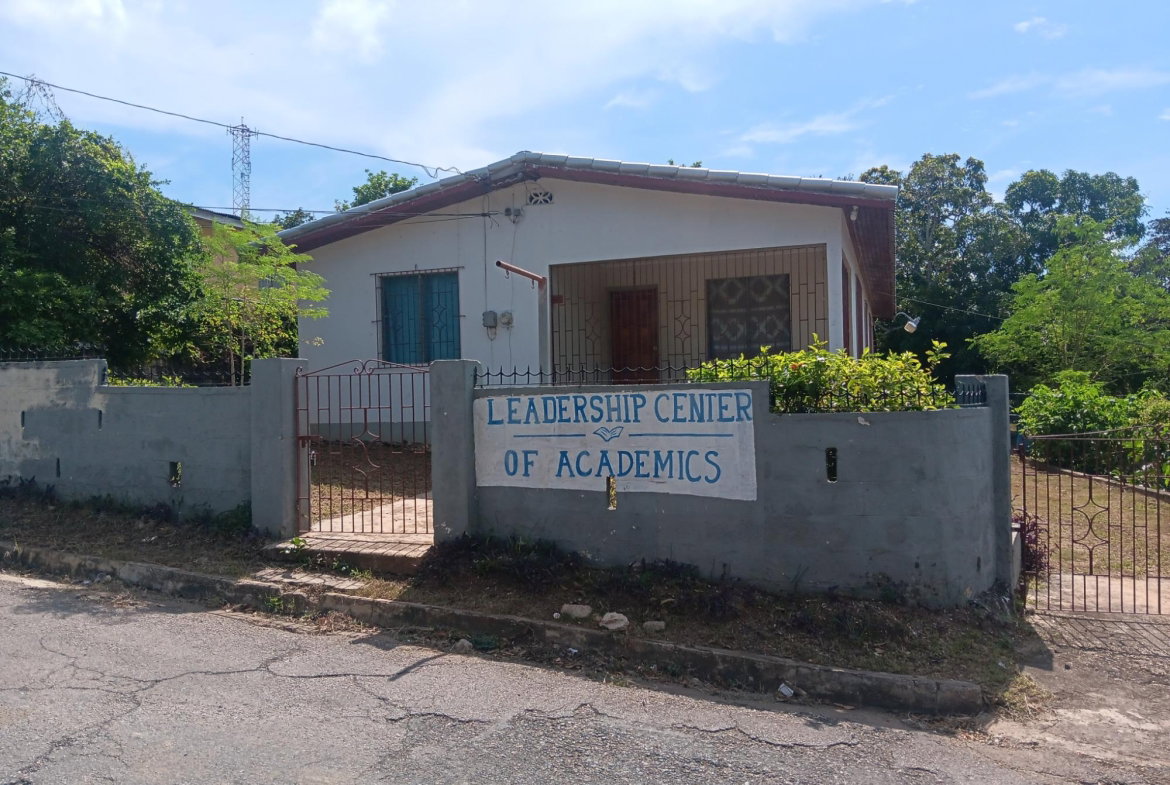 First image of 2a Palm Avenue in May Pen, Clarendon, Jamaica - property is For Sale