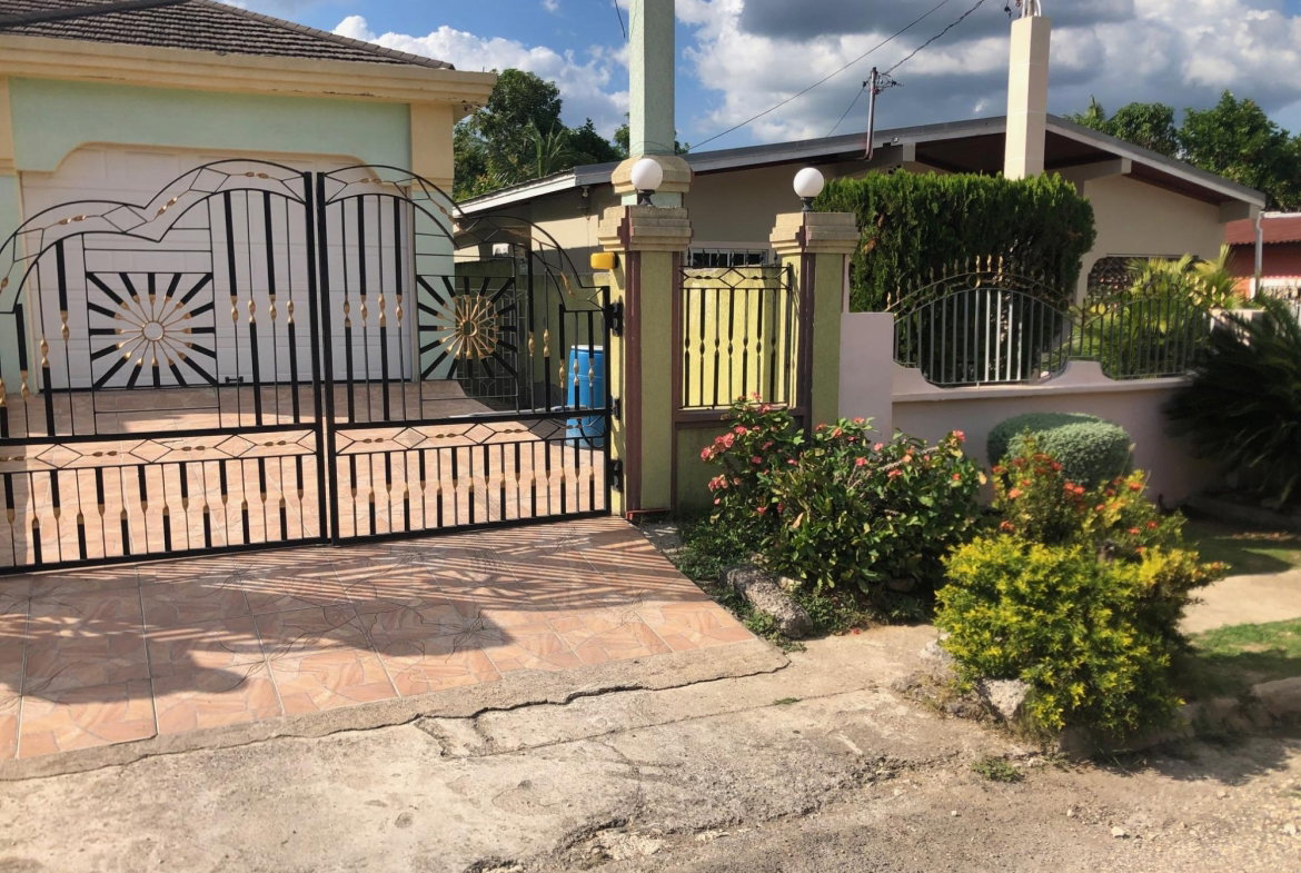 Second image of Lot 734- Iron Circle, Mineral Heig in May Pen, Clarendon, Jamaica - property is For Sale