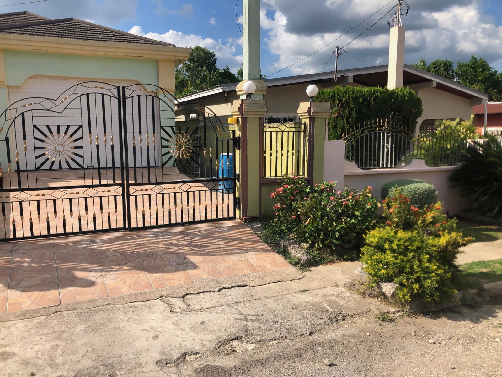 Second image of Lot 734- Iron Circle, Mineral Heig in May Pen, Clarendon, Jamaica - property is For Sale