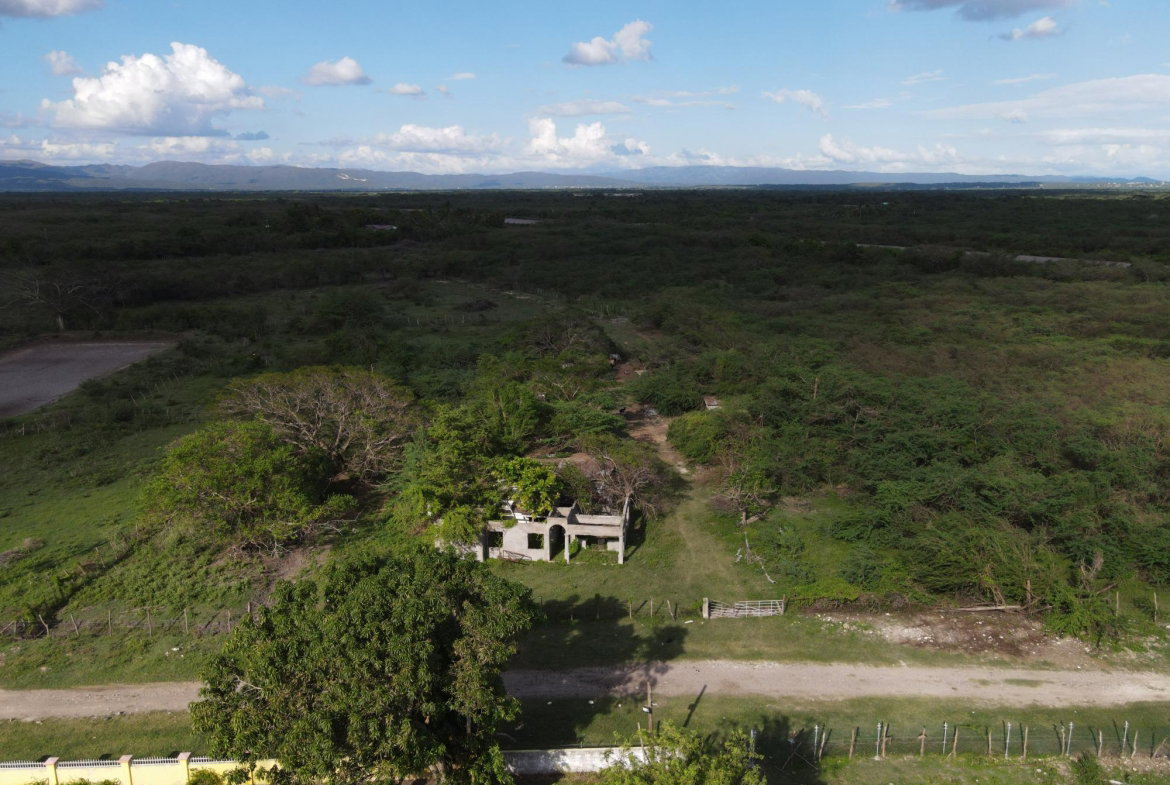 Second image of Lot 15 Vernamfield Clarendon in Gimme Me Bit, Clarendon, Jamaica - property is For Sale