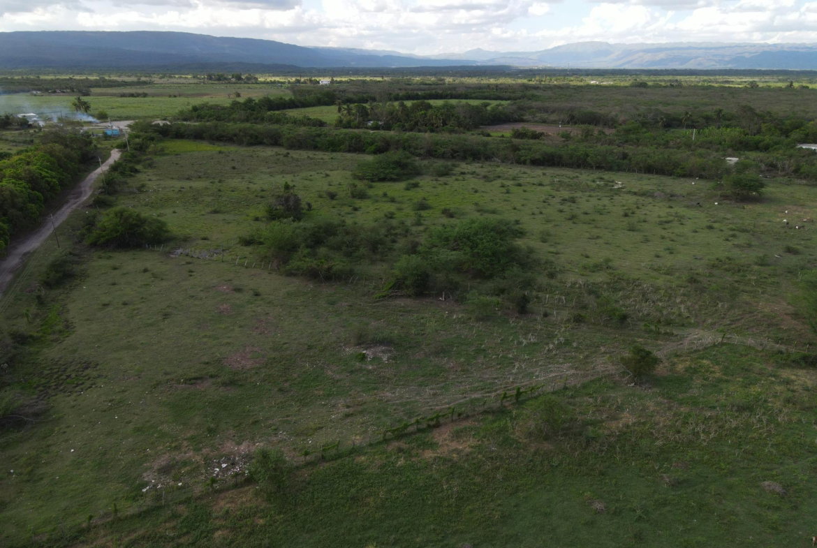 Fifth image of Lot 15 Vernamfield Clarendon in Gimme Me Bit, Clarendon, Jamaica - property is For Sale