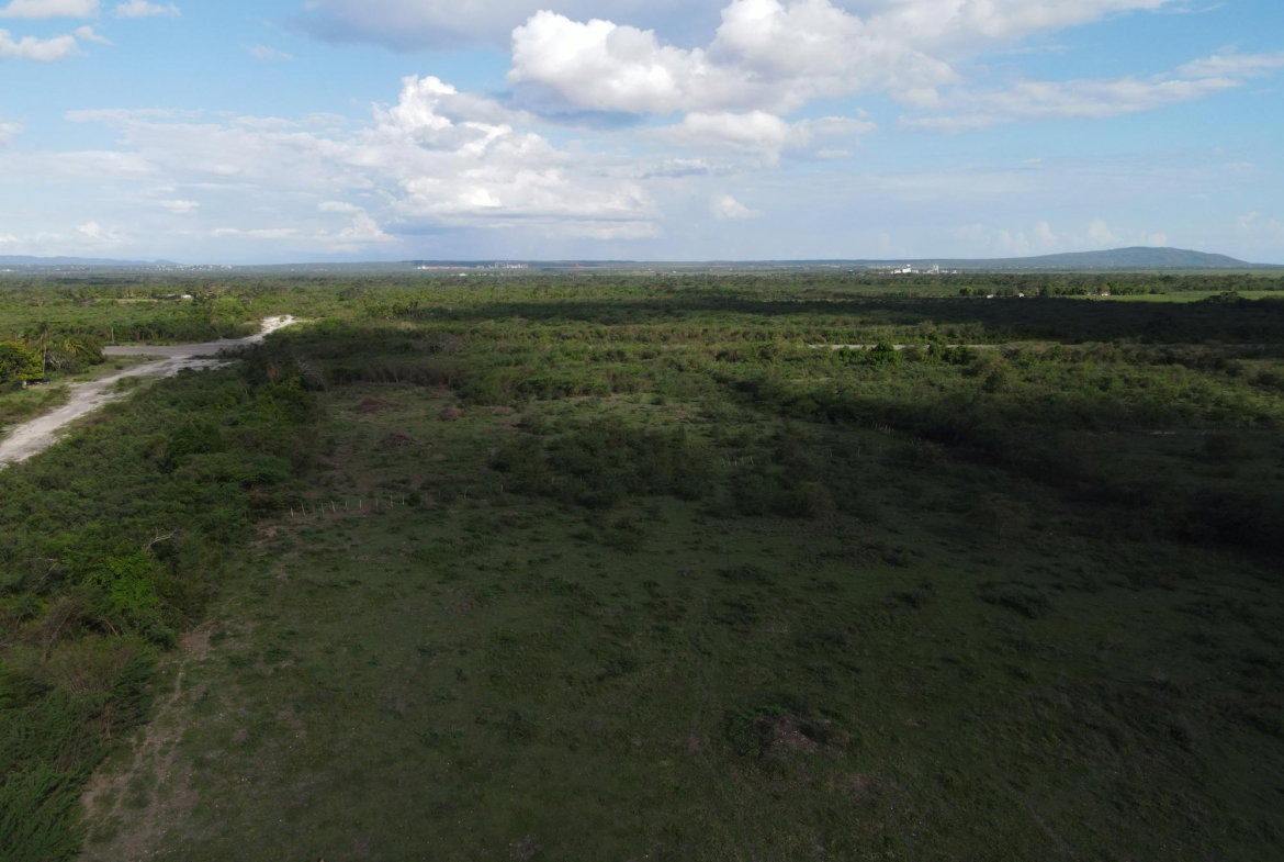 Seventh image of Lot 15 Vernamfield Clarendon in Gimme Me Bit, Clarendon, Jamaica - property is For Sale